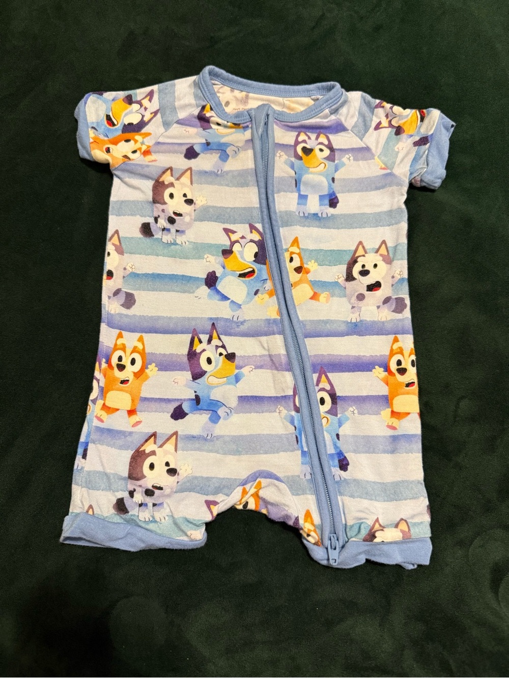 Little sleepies Bluey Dance All Day shorty zippy 3-6 months